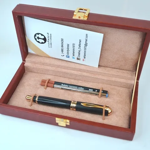 قلم من خشب الأبنوس - صورة 1