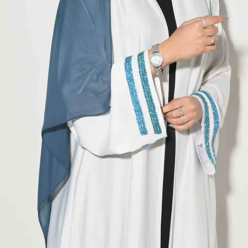 اسم العباية:ملاك - صورة 1