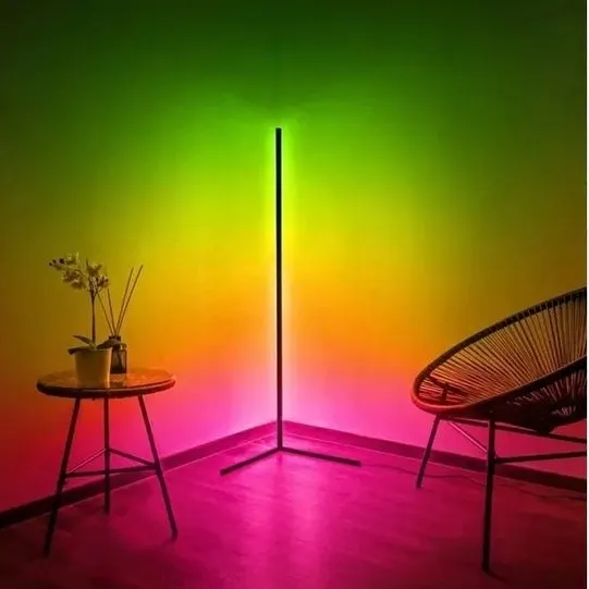 أضاءه متعددة الألوان تفاعلية مع الأصوات - صورة 1