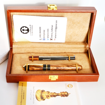 قلم كلاسيكي من خشب الزيبرا والابنوس